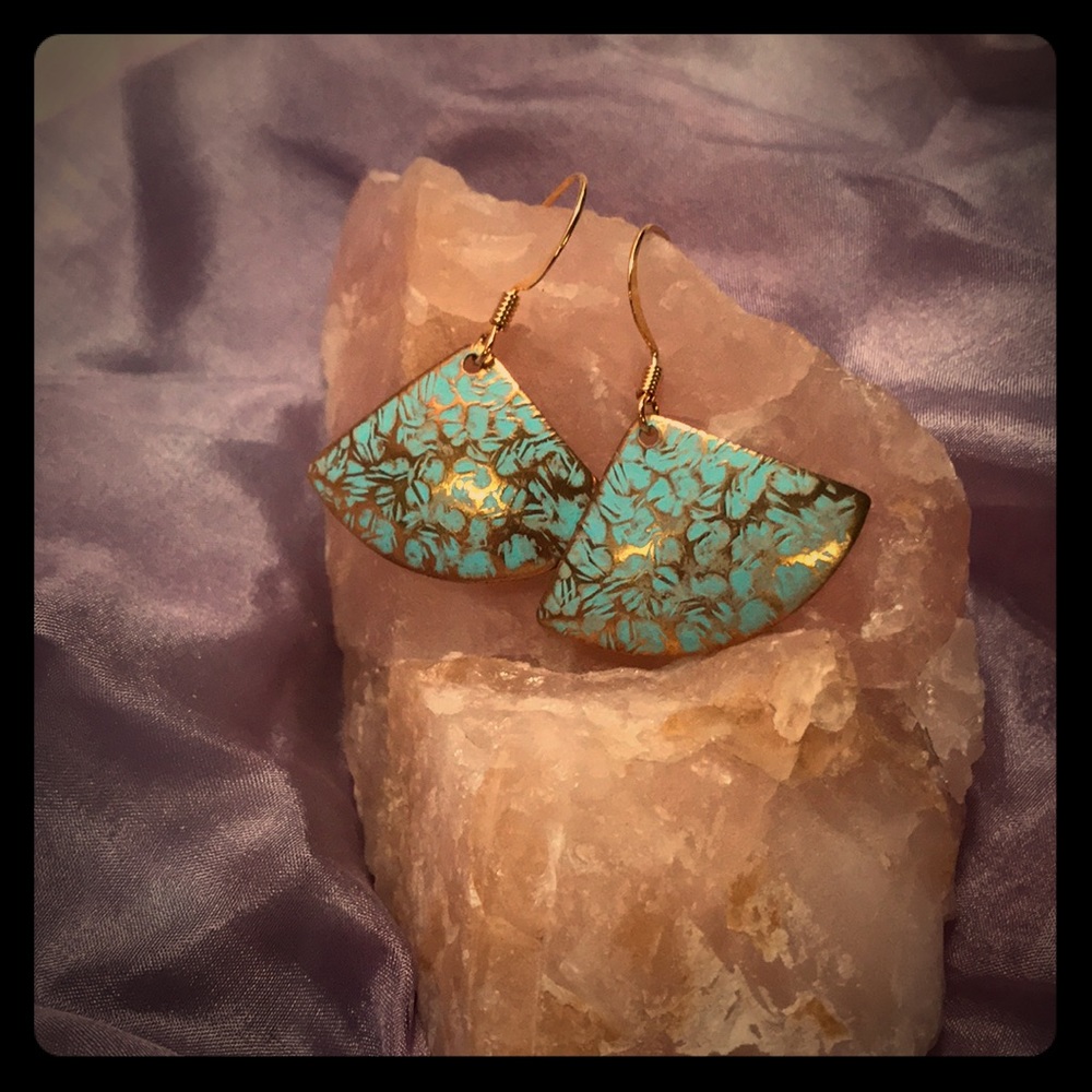 Dangle earrings - Picture 1 of 2
